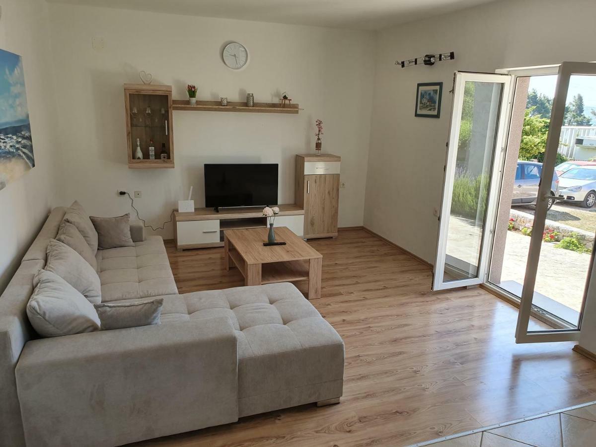 Holiday Home Kastela Village Экстерьер фото