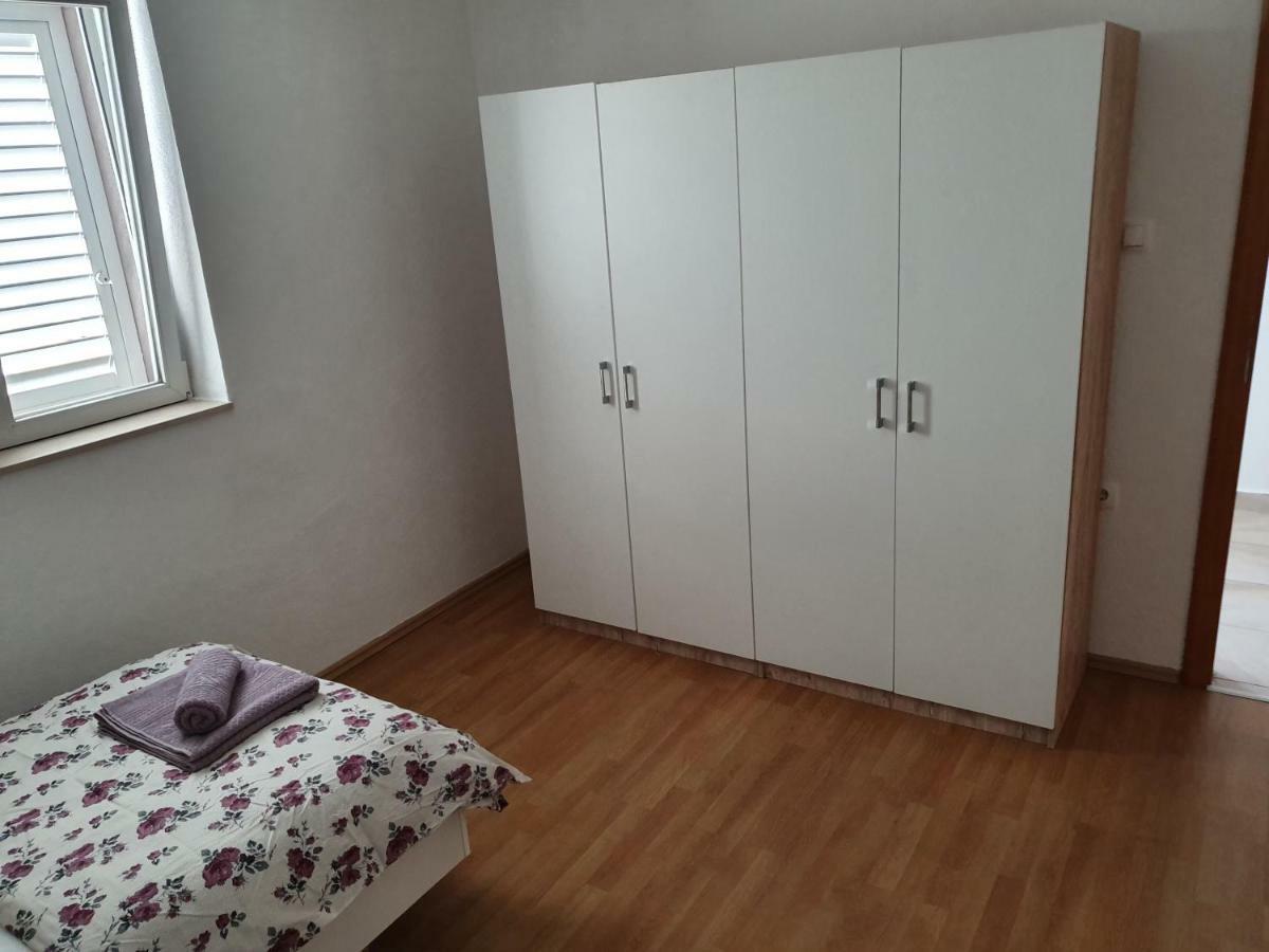 Holiday Home Kastela Village Экстерьер фото