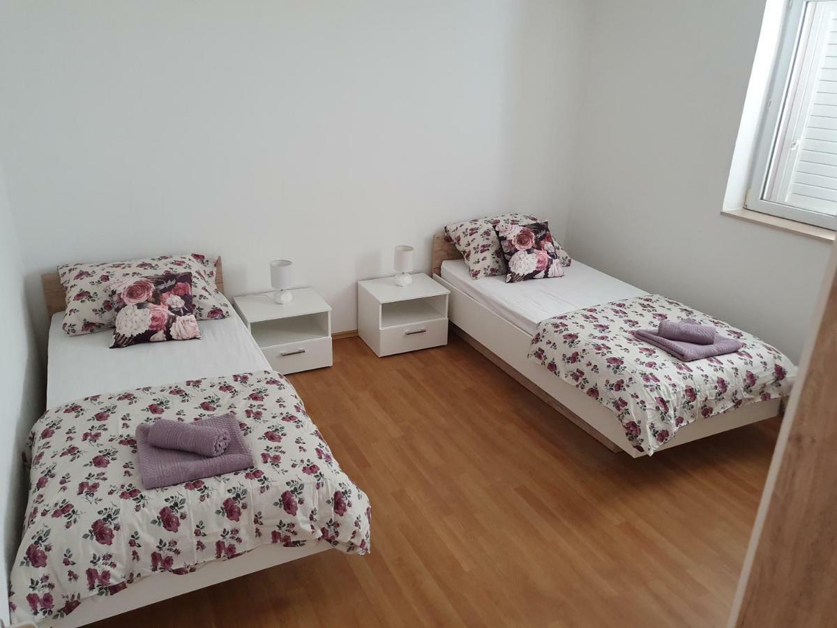 Holiday Home Kastela Village Экстерьер фото